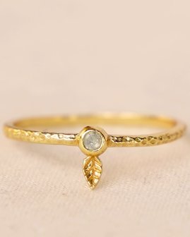 Muja-Juma - Ring - verguld - witte maansteen Leaf - Maat 52-54-58