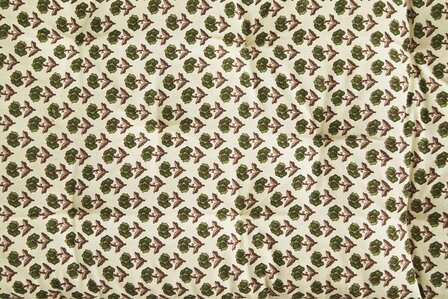 Madame Stoltz - matraskussen 45 x 125 - off white - groen - oud roze