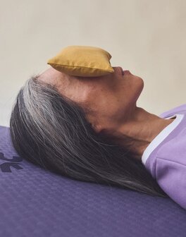 Natura - Oogkussen - Relaxing - Mustard