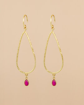 Muja Juma - oorbel -zilver verguld - Oberon ruby 3x5mm pear