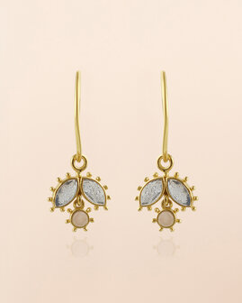 Muja Juma - oorbel -zilver verguld - Corvus labradorite 2,5x5mm