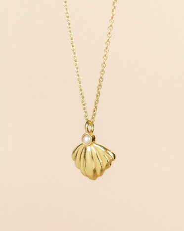 Muja Juma - necklace - Gold Plated - Beetle - Pearl