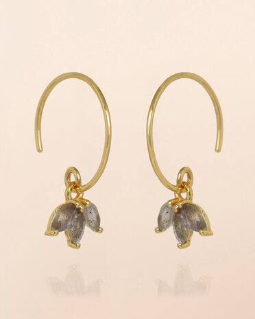 Muja Juma - oorbel -zilver verguld - Triton - labradorite 2,5x5mm